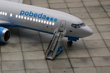    737-800  .  47 . 